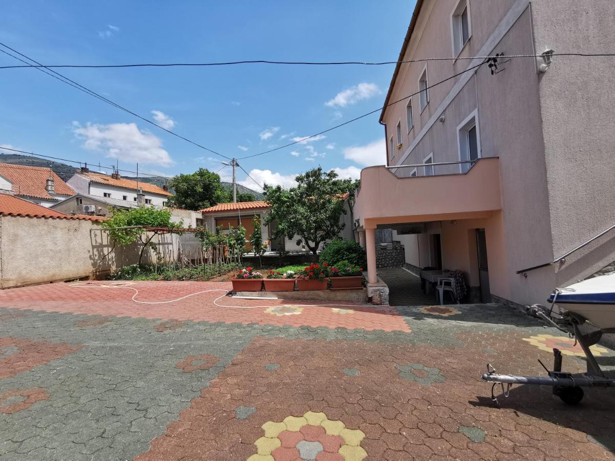 Apartamento Apartman Pod Nehajem Senj  Exterior foto